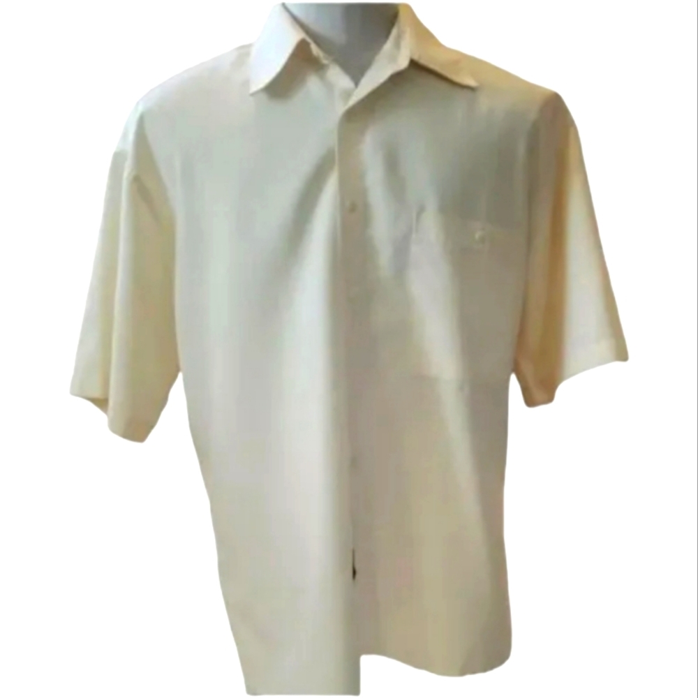 Neiman Marcus mens short sleeve button down shirt pale yellow vintage Korea